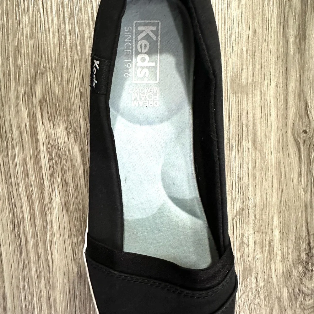 Keds Women's Black and White Flats Size 7.5 Memory Foam Comfort Sole - Picture 7 of 8